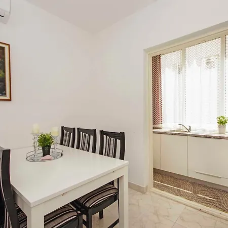 Mk Apartmant * Podaca
